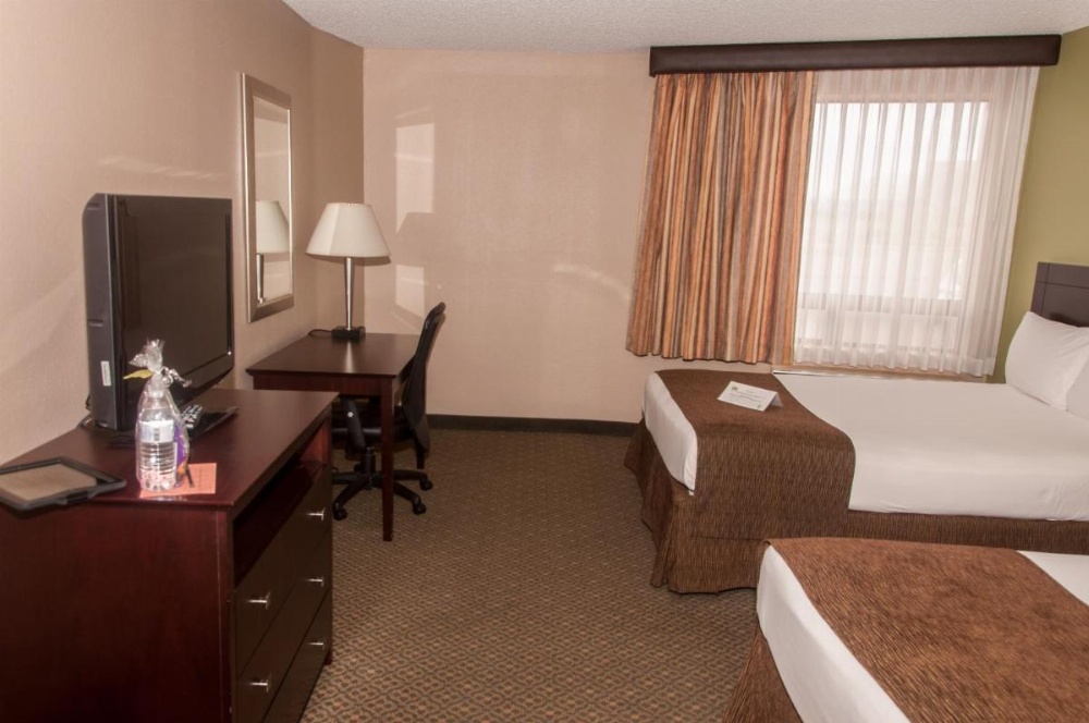 Room image 4