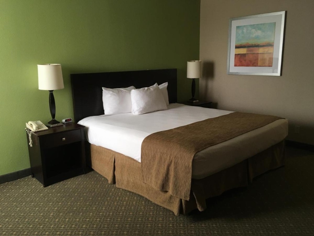 Room image 3